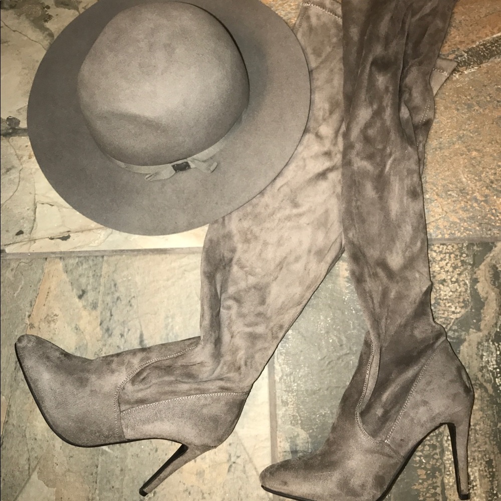 SHOEDAZZLE gray over the knee microfiber boots