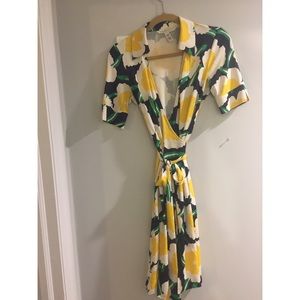 Vintage DVF Jeanne wrap dress