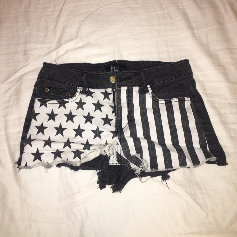 booty shorts