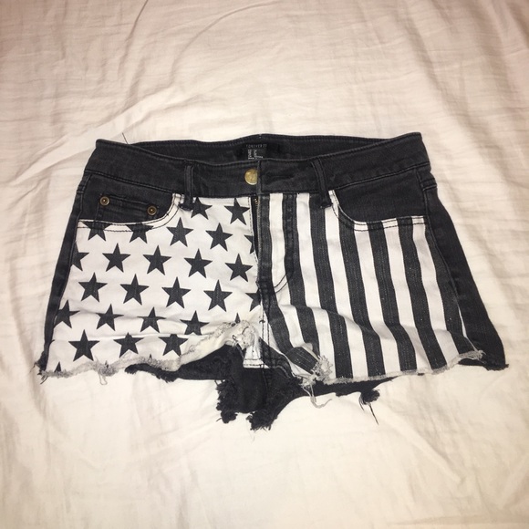 booty shorts - Picture 1 of 2