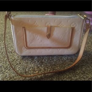 AUTHENTIC VERNIS LV CLUTCH. Date code CA0034.