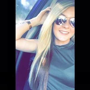 Meet your Posher, Rebecca