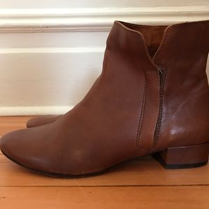Hudson Fold-over Leather Ankle Boots