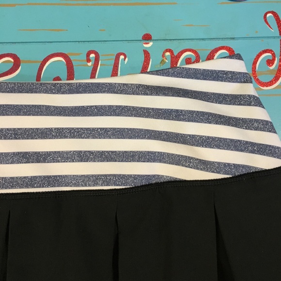 like new VSX workout skirt - Picture 8 of 8