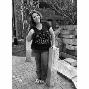 Meet your Posher, Briana