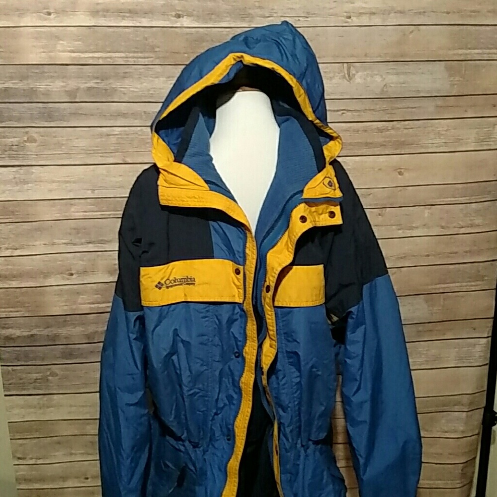 Columbia winter coat, detachable liner