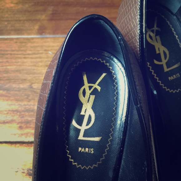 Yves Saint Laurent pumps - Picture 4 of 5
