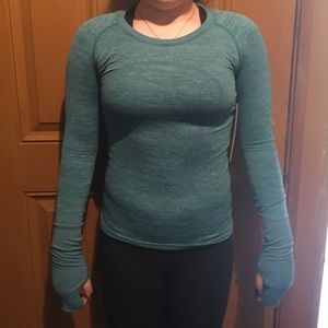 Lululemon swiftly tech