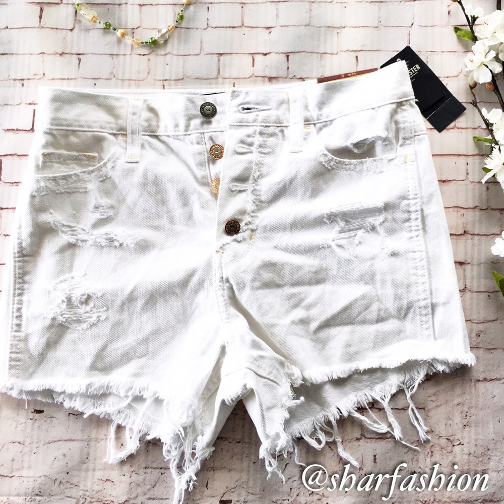 🎊🙌🏽HOST PICK💠Hi👋🏽 waisted distressed shorts