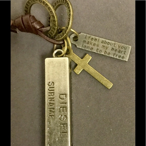 New Diesel Bottle Opener necklace - Picture 2 of 3