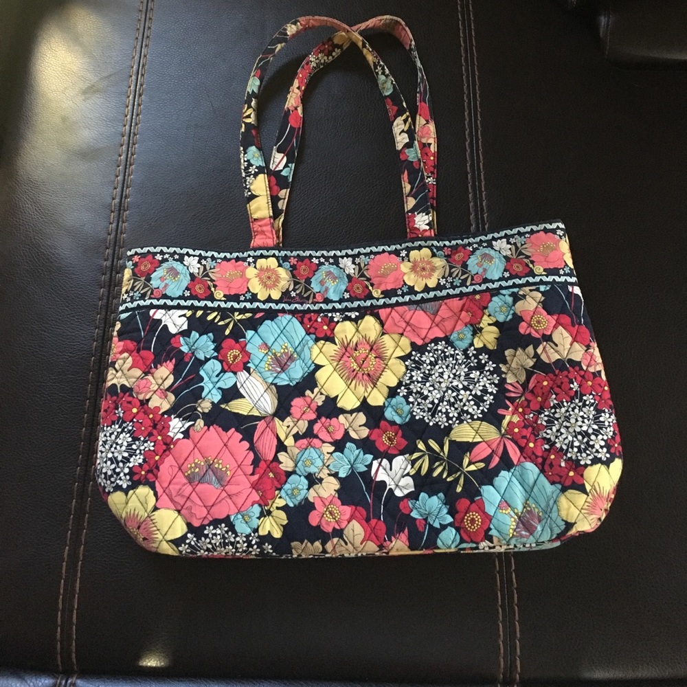 Vera Bradley quilted tote