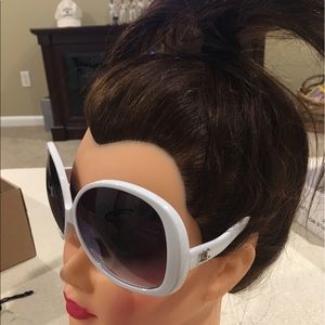 TRENDY FASHION SUNGLASSES! BRAND new! Stylish SALE