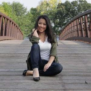 Meet your Posher, Emily