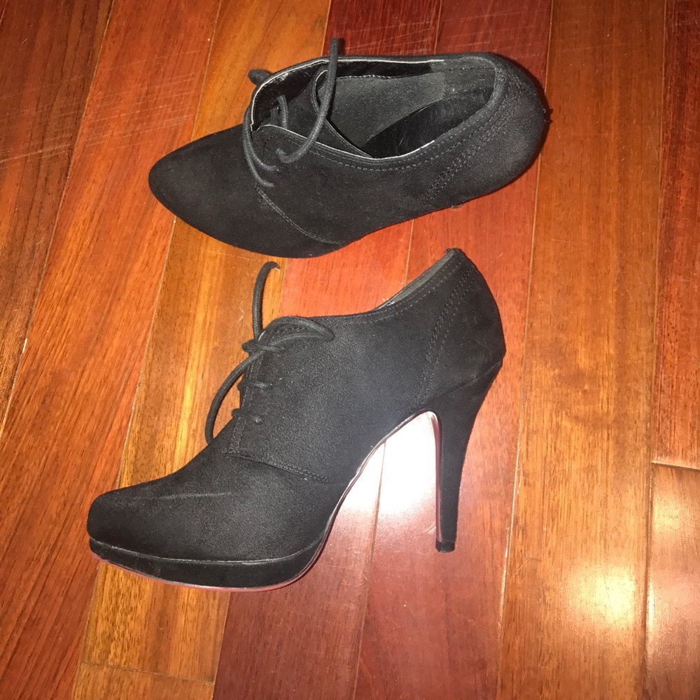 black high heels