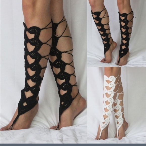 ⛱ 2 for 15$ White Barefoot sandals - Picture 2 of 3