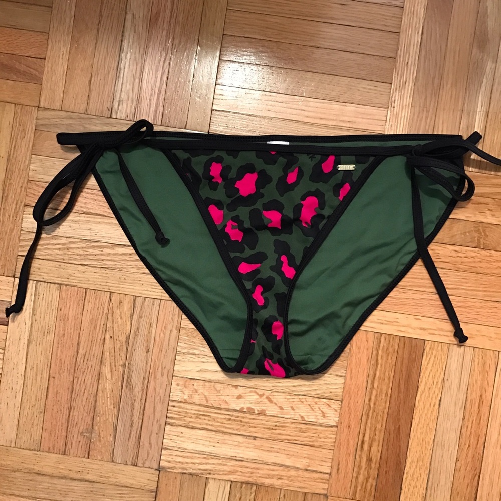 Like new! Leopard print PINK bikini bottoms