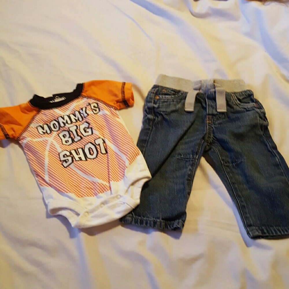 Set of jeans and onesie