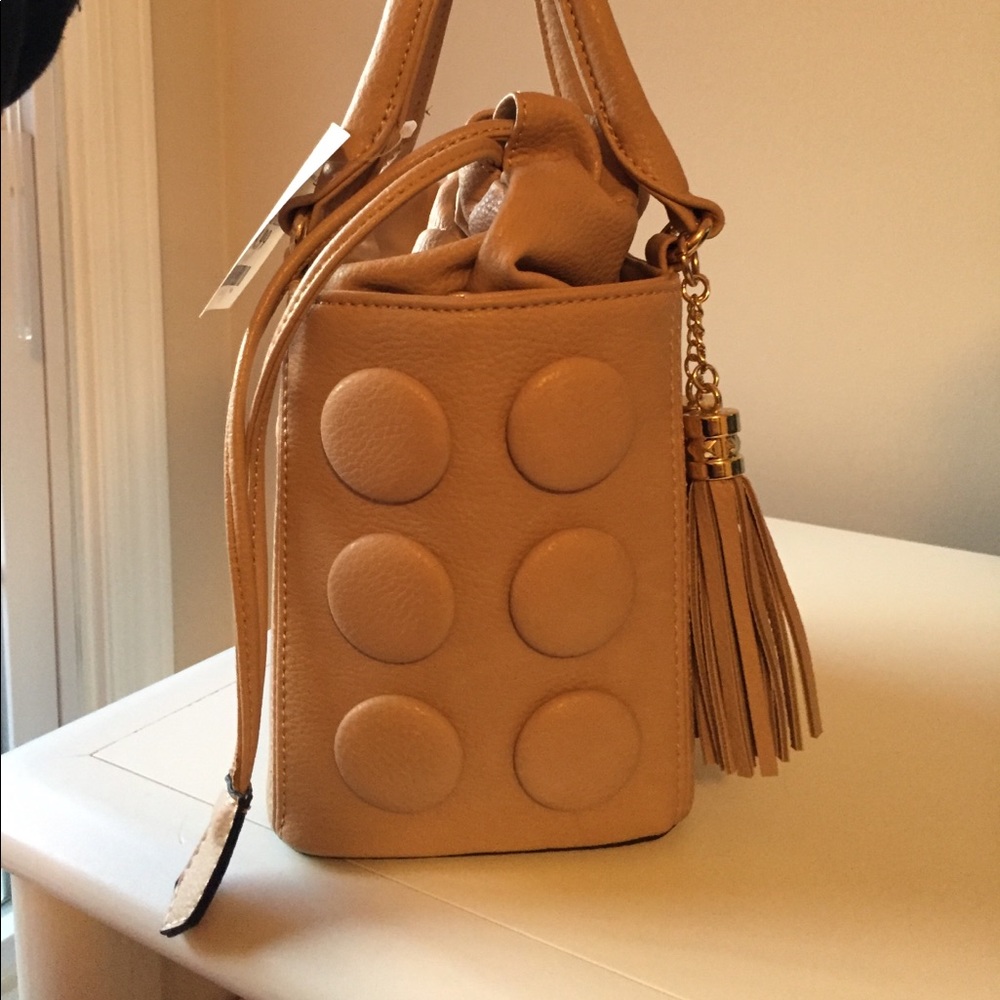 Alyssa- Cream colored drawstring bag - Picture 2 of 5