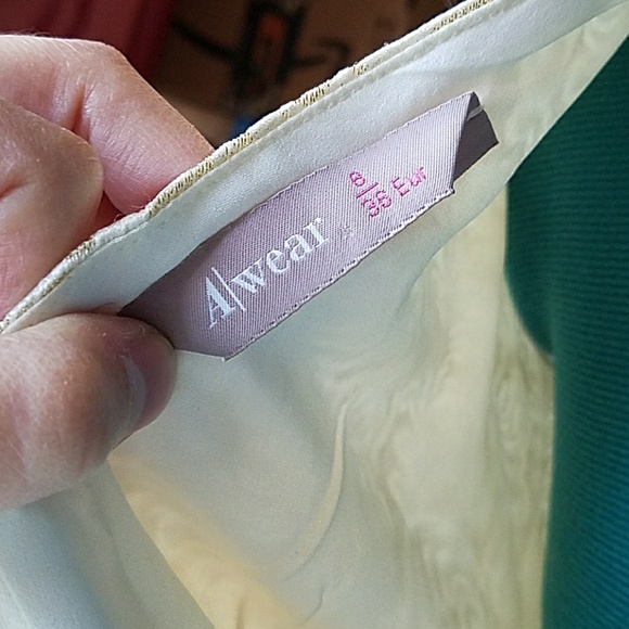 Gold and Cream Elegant Dress - Picture 5 of 5