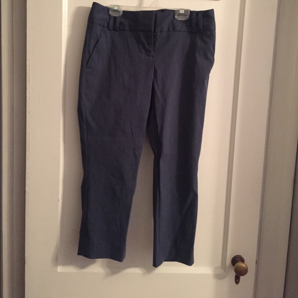 The Limited Exact Stretch cropped slacks