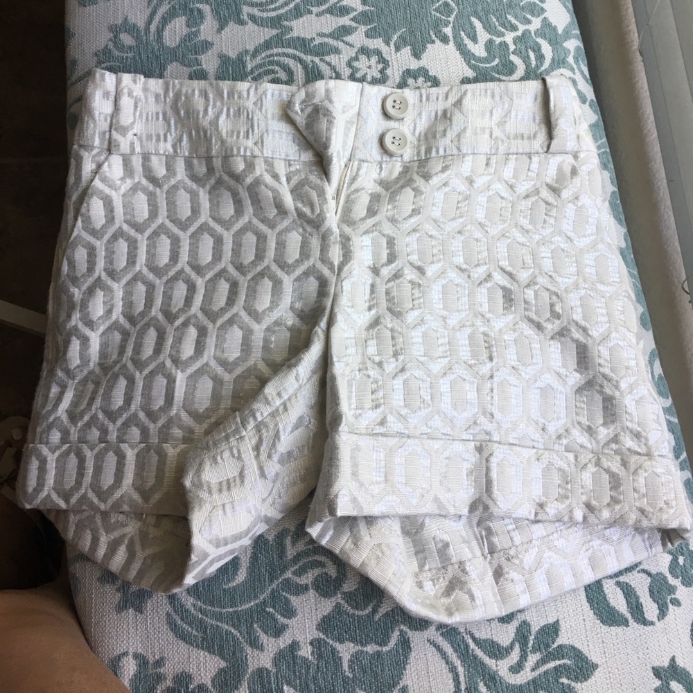 Chic metallic linen shorts