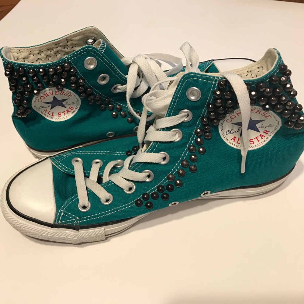 Green converse with studs