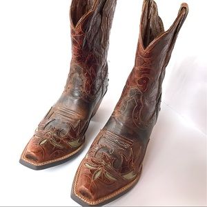Stunning Ariat Boots!
