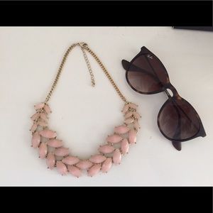 Light pink statement necklace