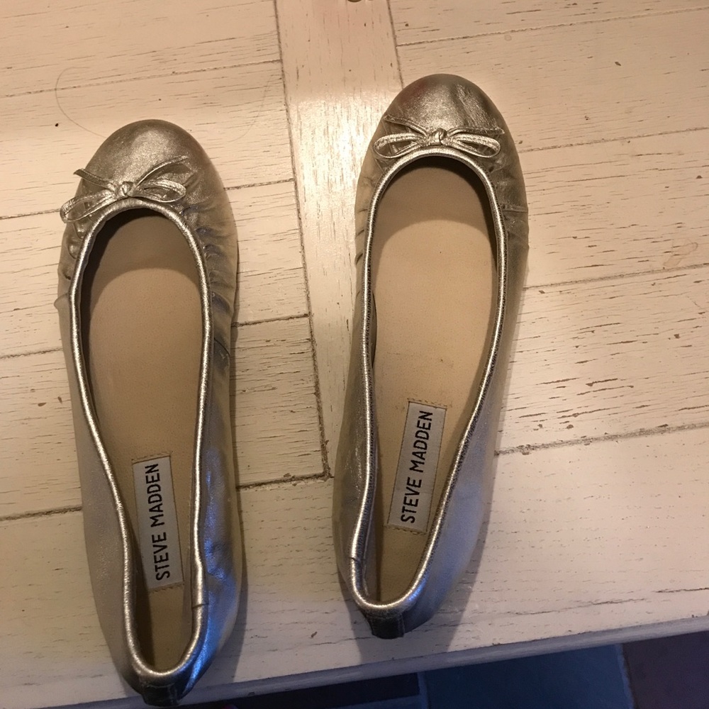 Steve Madden Gold ballet flats 7