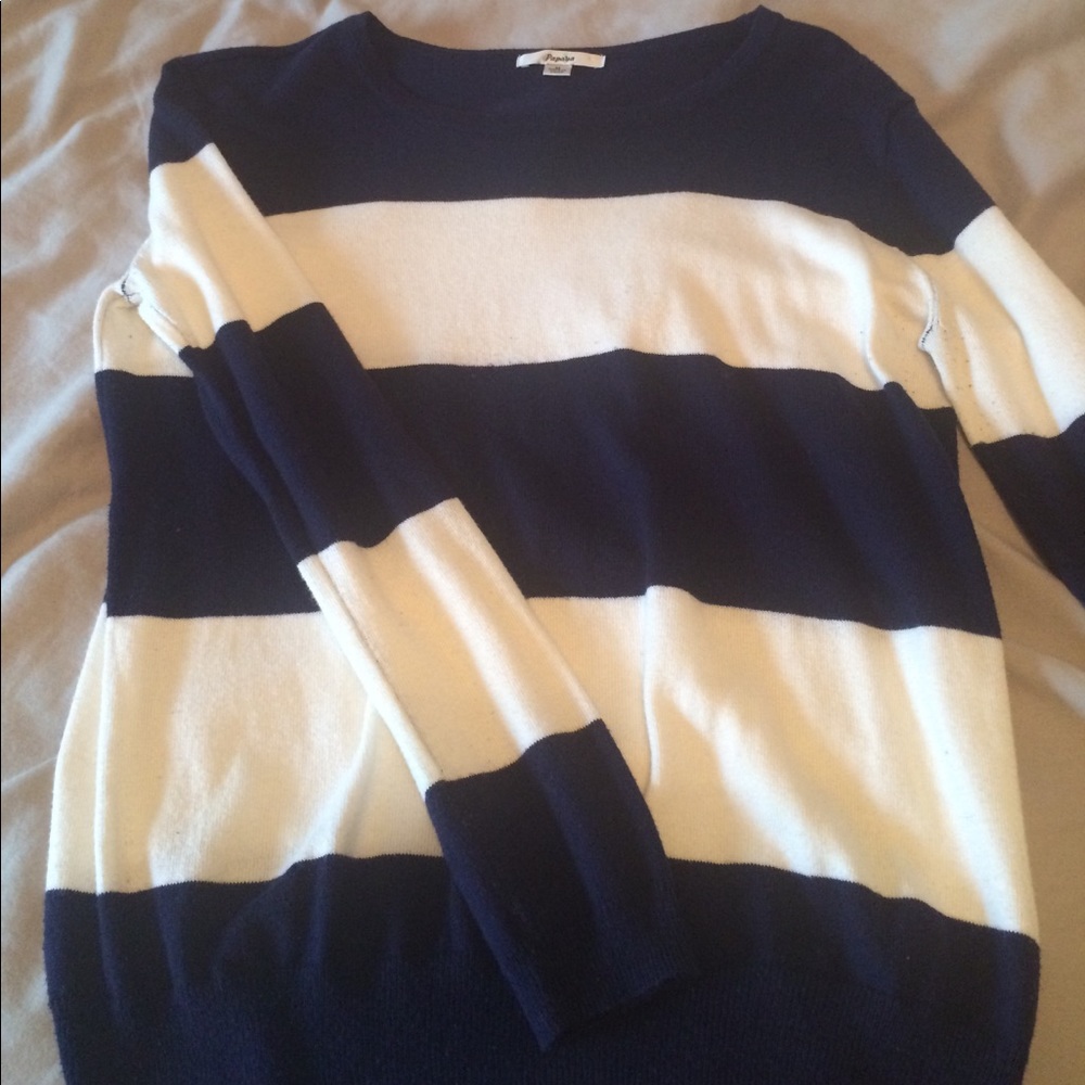 Papaya long sleeve sweater