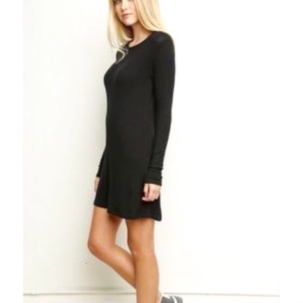 BRANDY MELVILLE black long sleeve t shirt dress