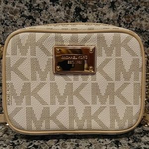 AUTHENTIC Michael Kors crossbody bag
