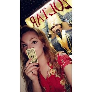 Meet your Posher, Kelsey