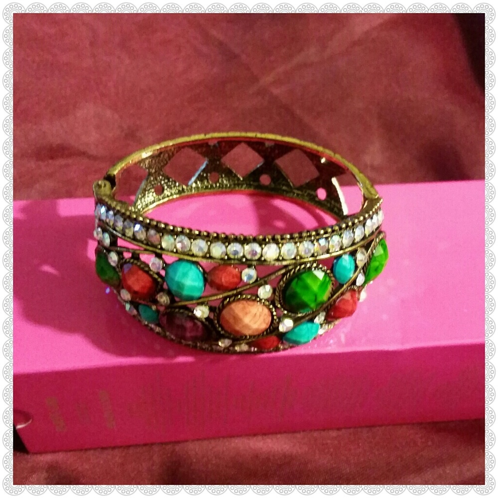 Multi-color Decor Bracelet