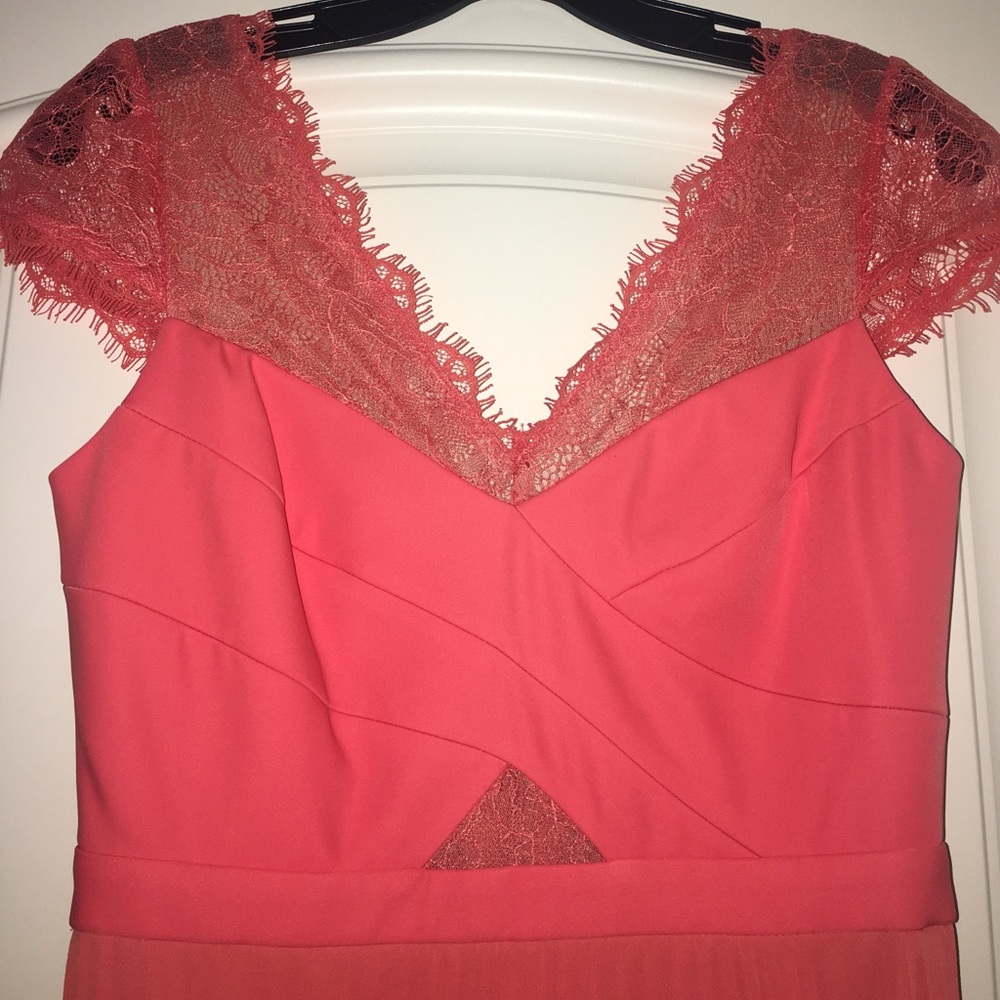 🎉 SATURDAY SALE🎉Bcbgmaxaria gown - Picture 2 of 4