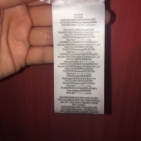 🎉 SATURDAY SALE🎉Bcbgmaxaria gown - Picture 4 of 4