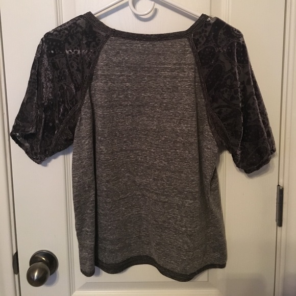 Miss Me Short Sleeve Shirt - Picture 3 of 3