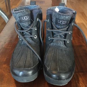 Ugg Australia Woman's Boots WORN ONCE
