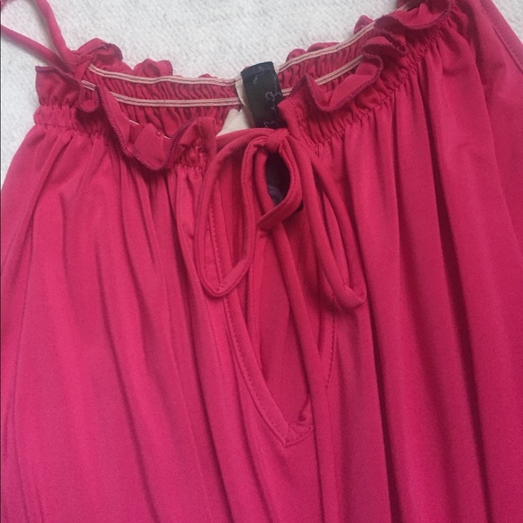 Top - Picture 2 of 2