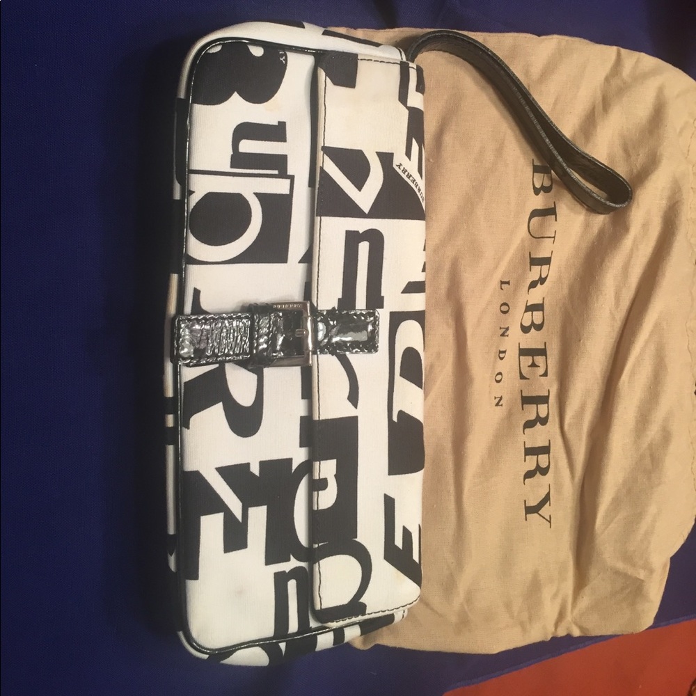 Burberry Clutch