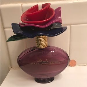 Marc Jacobs Lola Perfume