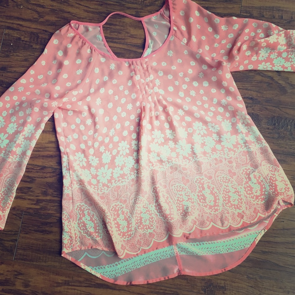 Beautiful pink long sleeve floral blouse