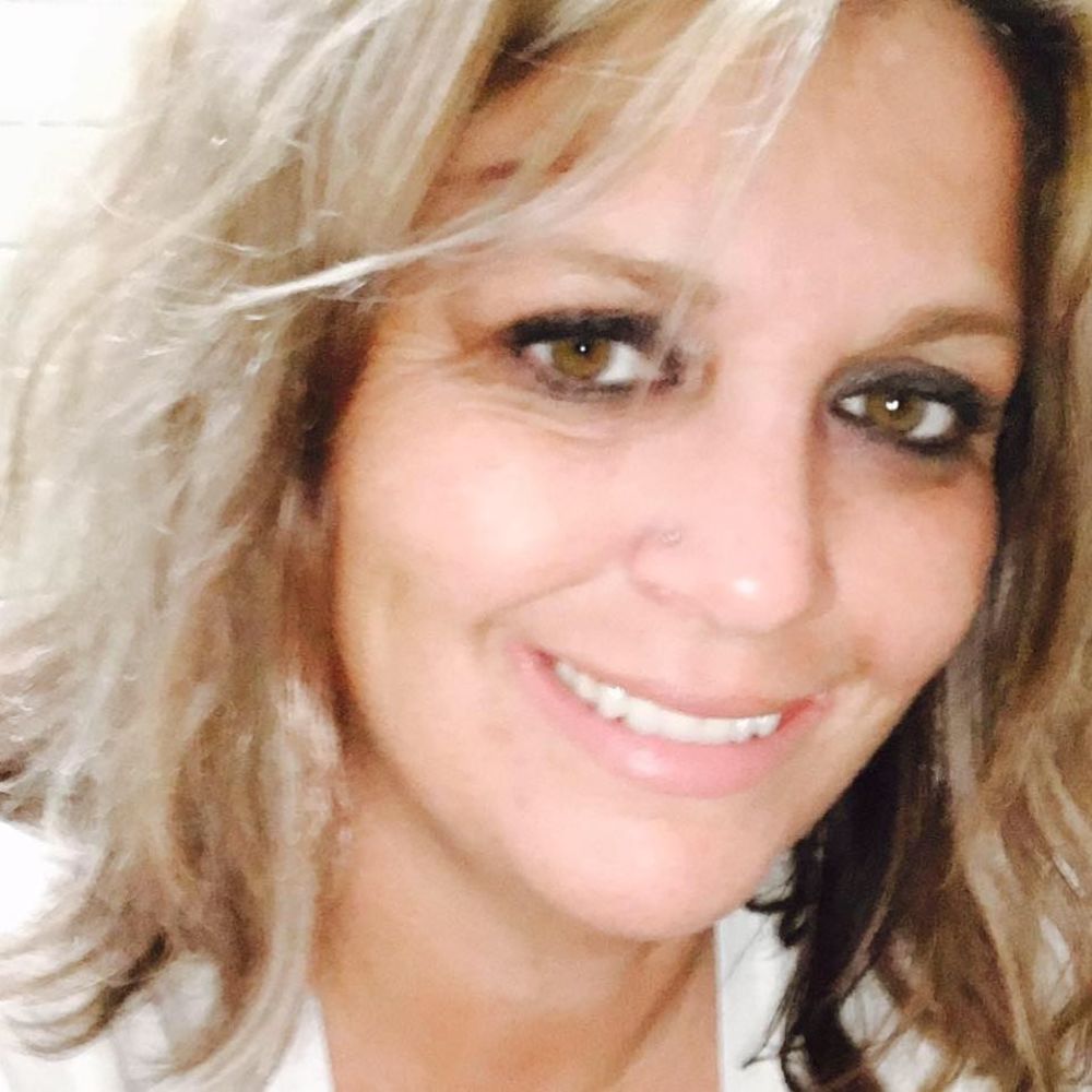 Meet your Posher, Alisha