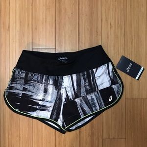 Asics running shorts *new*