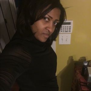 Meet your Posher, Tina