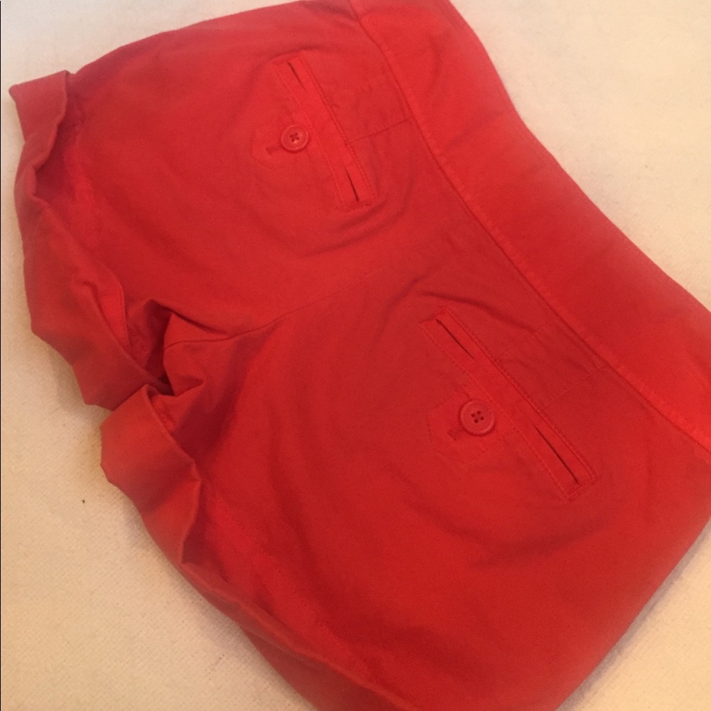 Shorts - Picture 3 of 3
