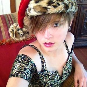 Meet your Posher, Cate