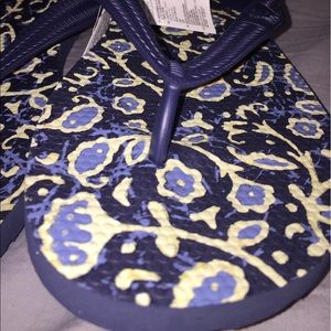 Abercrombie and Fitch Flip Flops New Size L 10/11