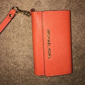 MK IPhone 5 case/wallet 💓