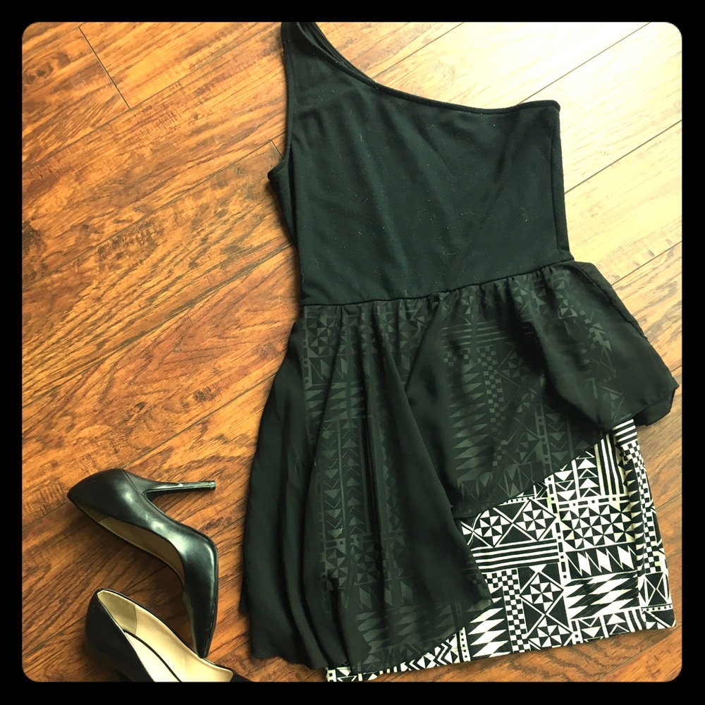 One shoulder black & white geometric dress